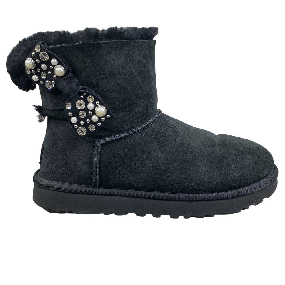 UGG Women’s Mini Bailey Brilliant Black Suede Winter Boot Size US 6